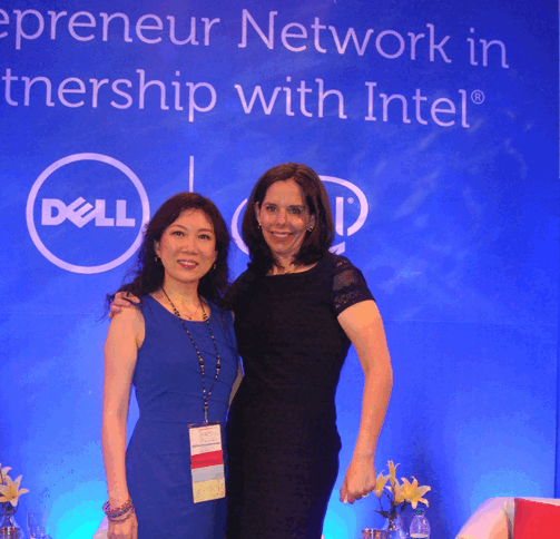 李彦与《福布斯女人》发行人莫伊拉?福布斯